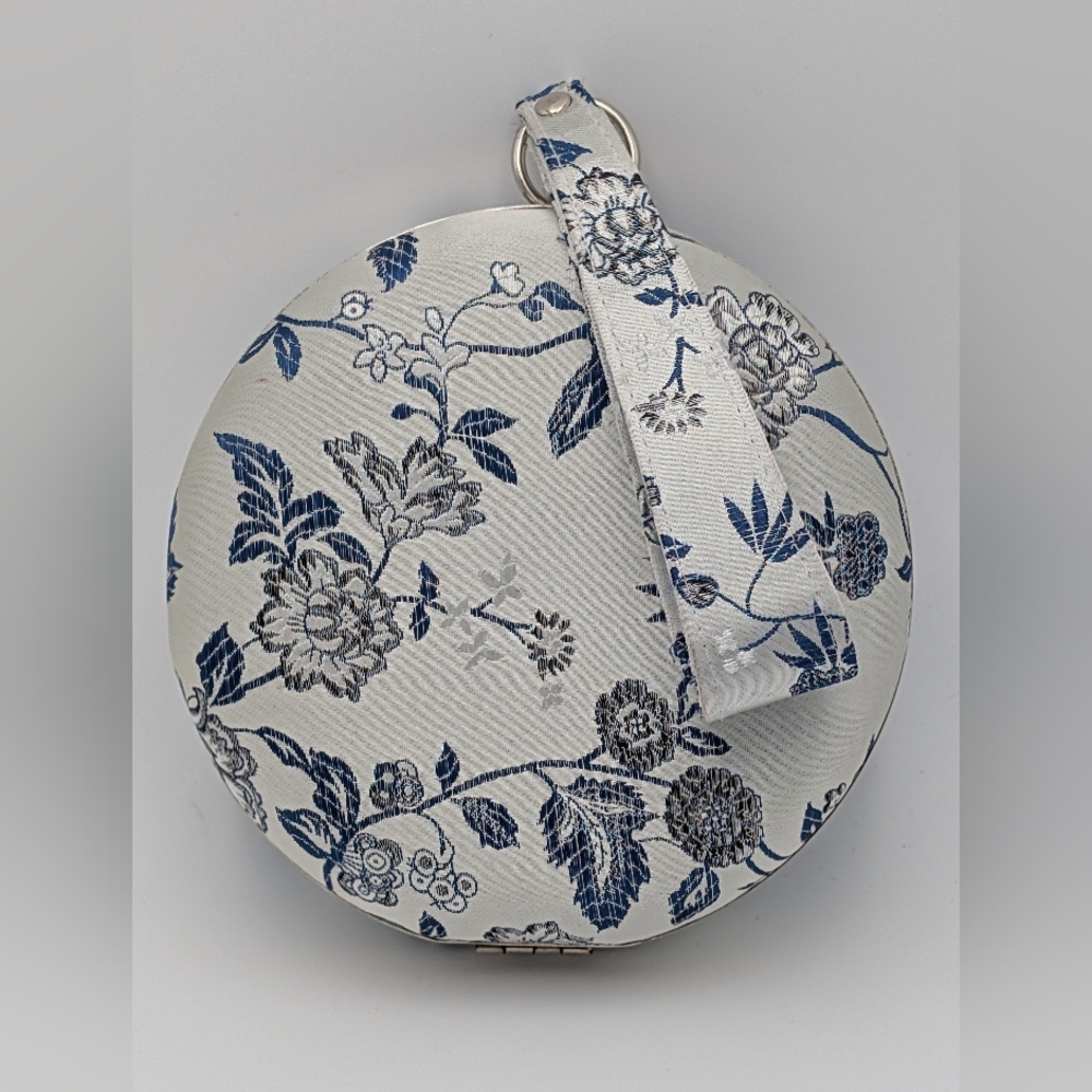 Floral Round Clutch Prezzo - Blue and White